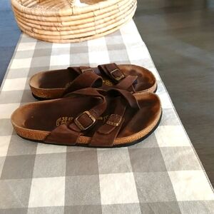 Real NATURA Bown Suede Sandals with Buckles Excelent Condition. Size 38